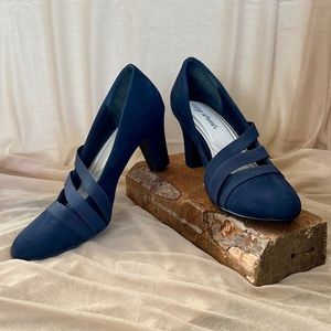 Easy Street Navy Blue Suede Pumps